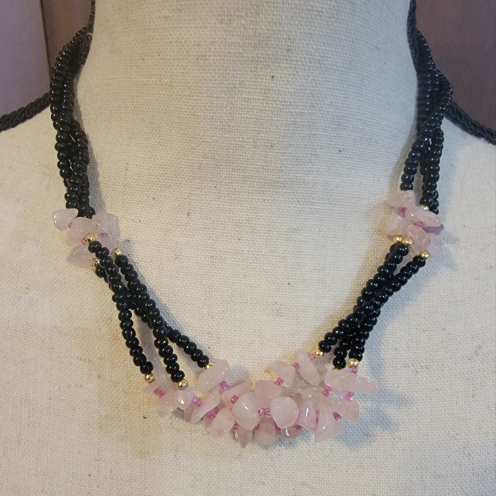 Vintage Pink Natural Stone Chip Black Multi Strand Beaded Necklace